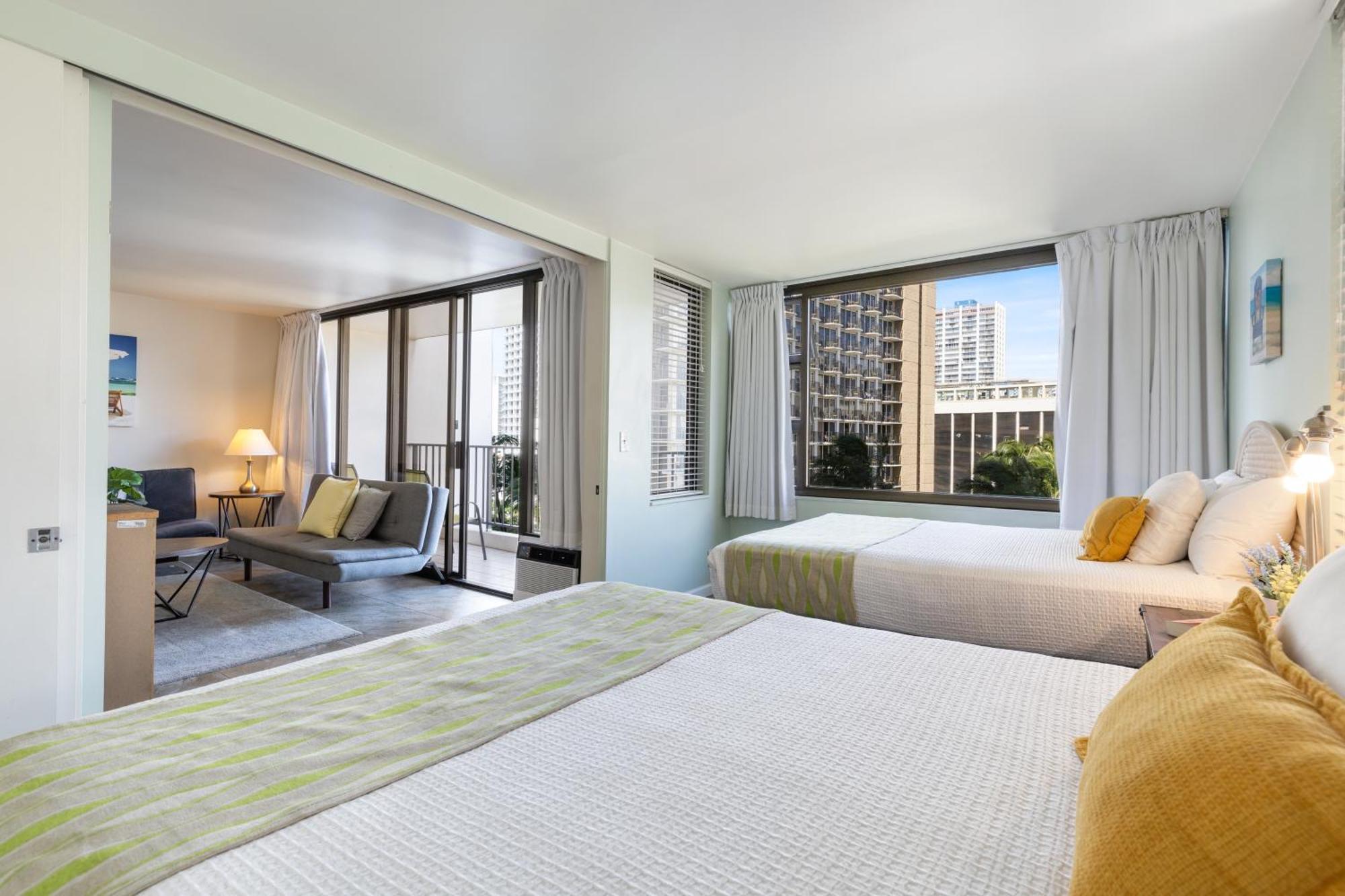 Light & Airy 8Th Floor Ocean View Condo With Lanai Condo Honolulu Kültér fotó